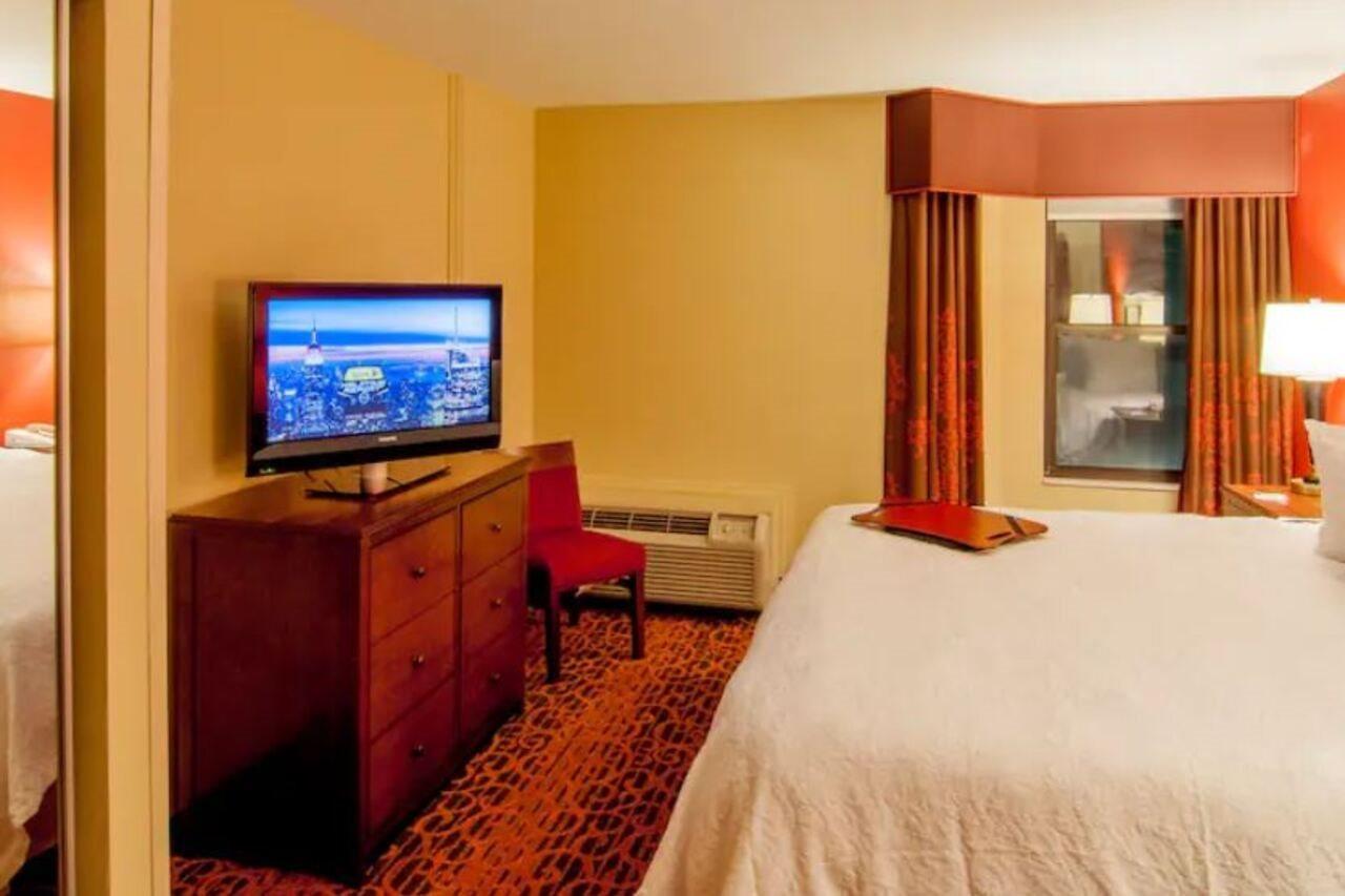 Hampton Inn & Suites Tampa-North Esterno foto