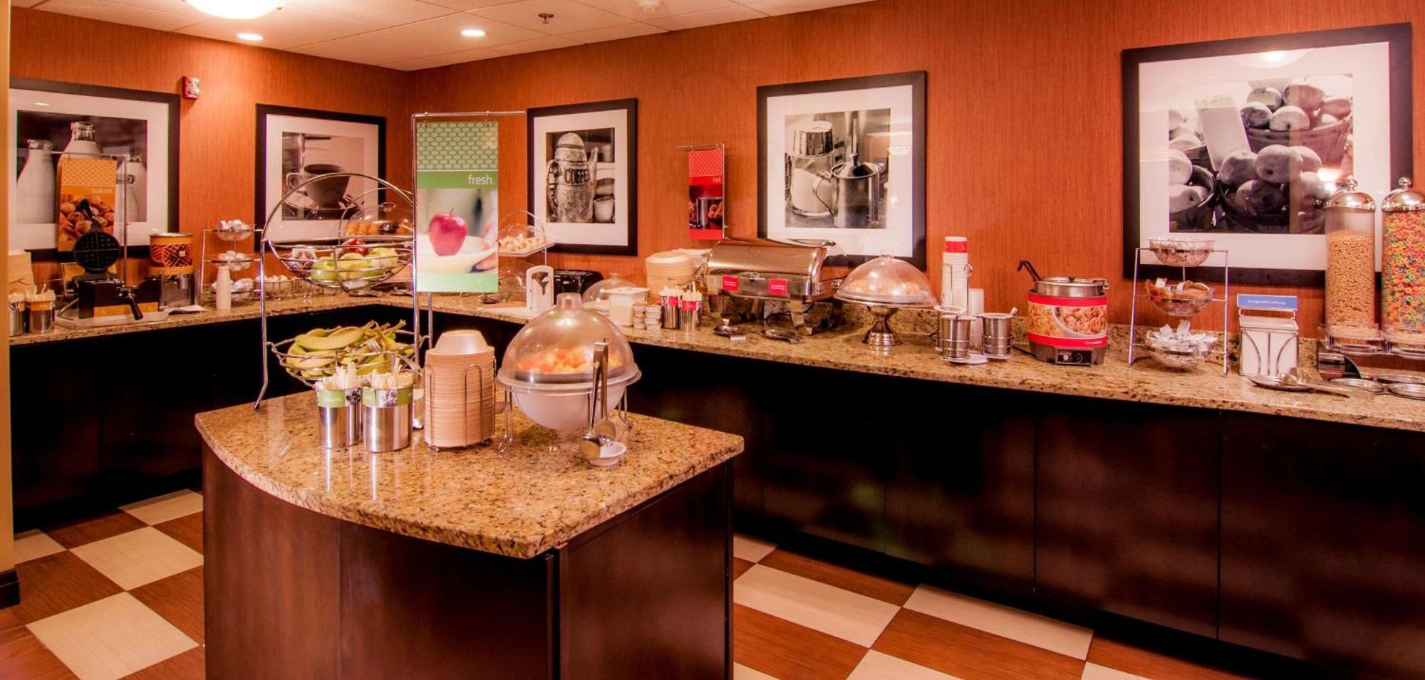 Hampton Inn & Suites Tampa-North Esterno foto